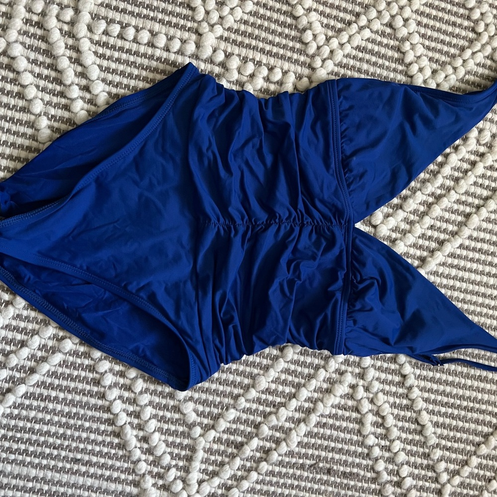 Chic Deep Blue Swimsuit